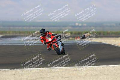 media/Sep-21-2025-TrackDaz (Sun) [[277c75b276]]/A Group/10am (Turn 1)/